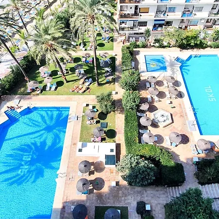 Skol 130. One Bedroom With Sea Views In Centre