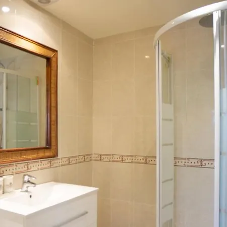 Apartamento Skol 130. One Bedroom With Sea Views In Centre Marbella