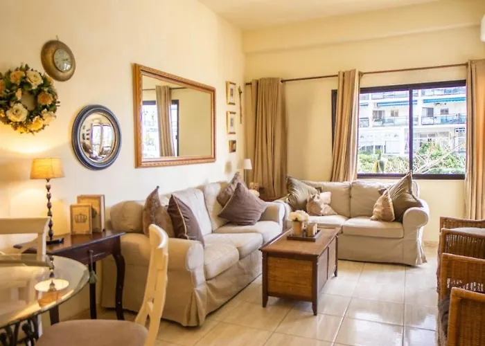 شقة Skol 130. One Bedroom With Sea Views In Centre ماربيا