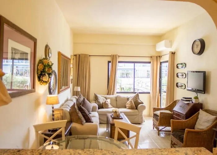 Skol 130. One Bedroom With Sea Views In Centre Marbella