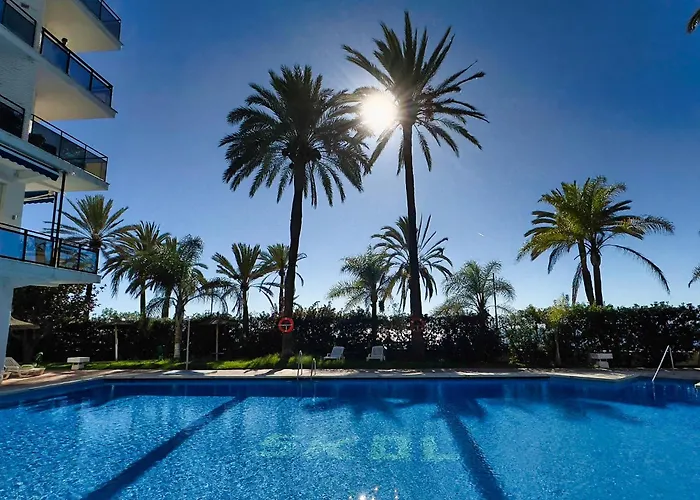 Skol 130. One Bedroom With Sea Views In Centre ماربيا