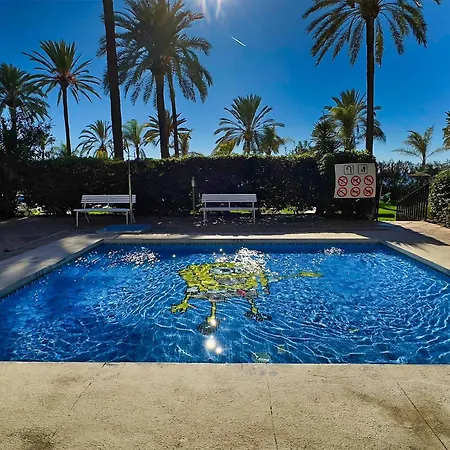 Apartment Skol 130. One Bedroom With Sea Views In Centre