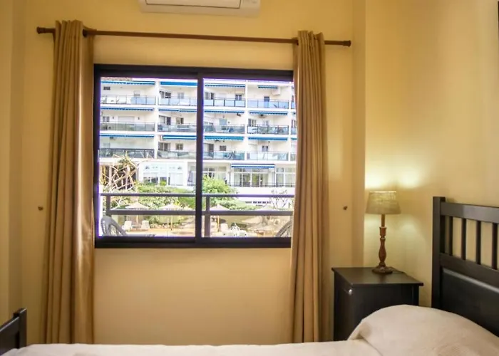 Skol 130. One Bedroom With Sea Views In Centre * Marbella