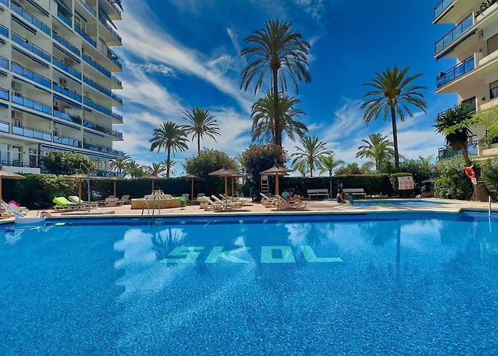 Skol 130. One Bedroom With Sea Views In Centre Lejlighed